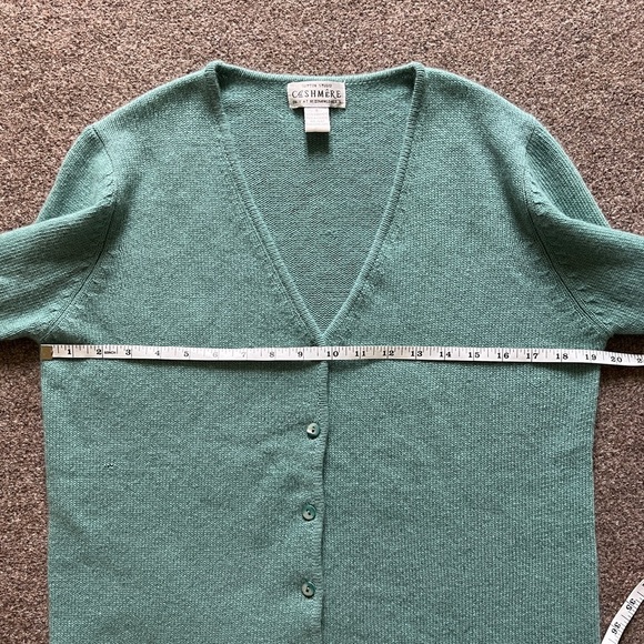 Sutton Studios Bloomingdale’s 100% Cashmere Teal V Neck Cardigan Sweater Small - Picture 9 of 12